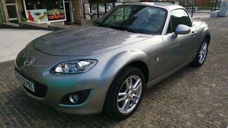 Mazda MX-5 • 2010 • 180,000 km