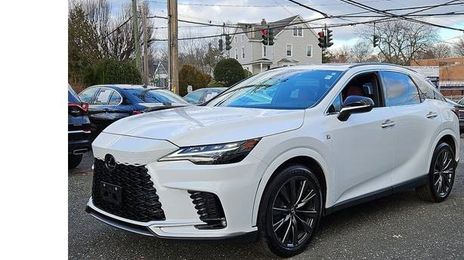 Lexus RX • 2023 • 15,000 km