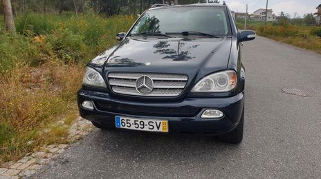Mercedes-Benz 260 - 560 SEL • 2002 • 170,000 km