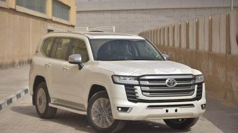 Toyota Land Cruiser • 2022 • 26,000 km