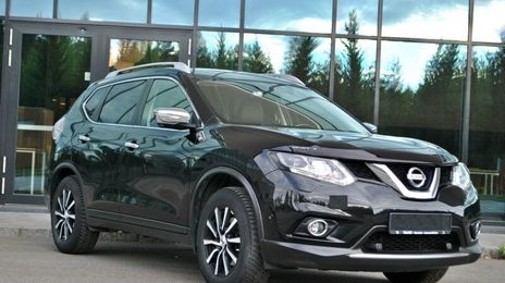 Nissan X-Trail • 2014 • 81,000 km
