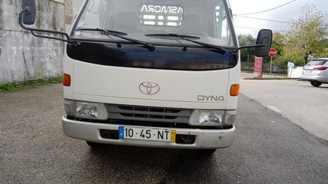 Toyota Dyna • 1999 • 90,000 km