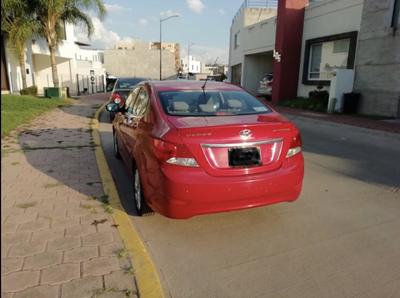 Dodge Attitude • 2012 • 75,000 km