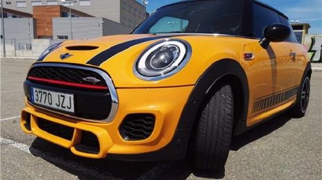 MINI Cooper • 2016 • 81,000 km