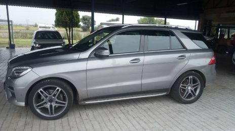 Mercedes-Benz ML350 • 2014 • 103,525 km