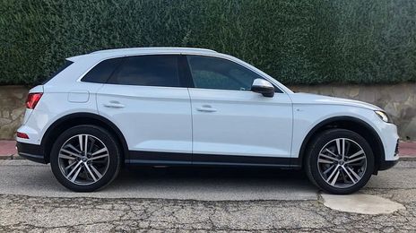 Audi Q5 • 2019 • 119,800 km
