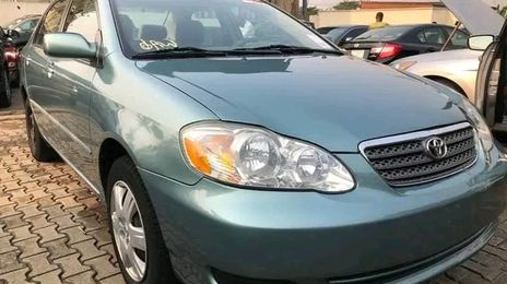 Toyota Corolla • 2015 • 80,000 km