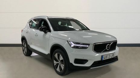 Volvo XC40 • 2021 • 68,500 km
