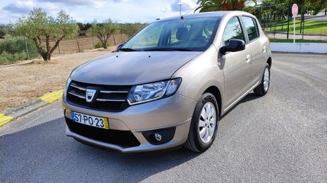 Dacia Sandero • 2015 • 80,000 km