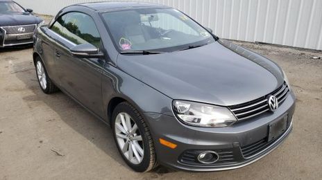 Volkswagen Eos • 2012 • 10,000 mi
