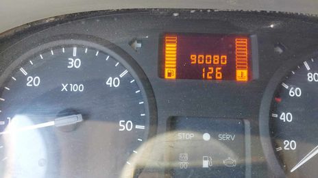 Renault Master • 2006 • 90,000 km