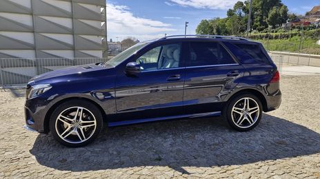 Mercedes-Benz GLE • 2016 • 122,000 km
