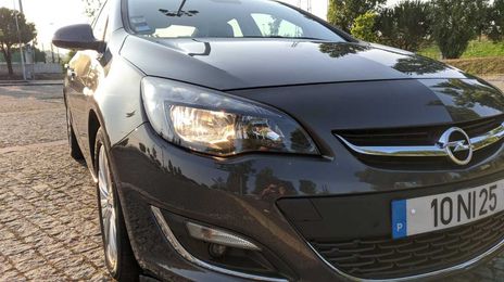 Opel Astra • 2012 • 134,000 km
