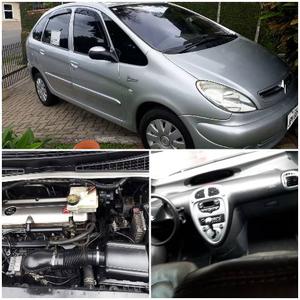 Citroën C3 Picasso • 2005 • 15,342 km