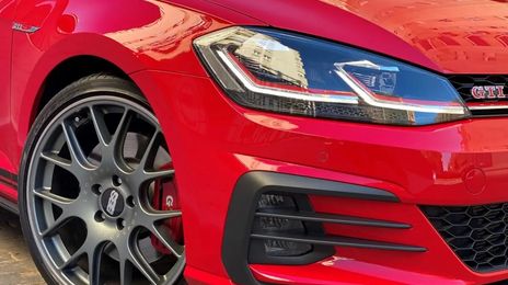 Volkswagen Golf • 2020 • 74,900 km