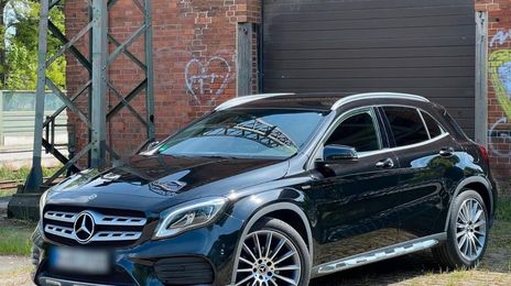 Mercedes-Benz GLA-Class • 2022 • 58,750 km