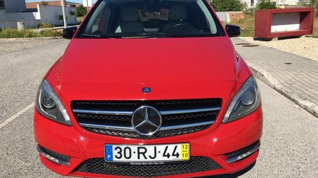 Mercedes-Benz C • 2012 • 186,700 km