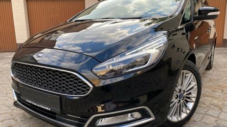 Ford S-Max • 2017 • 98,180 km