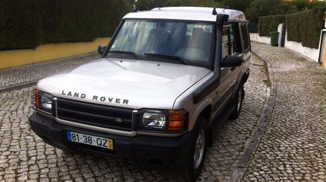 Land Rover Discovery • 2001 • 246,000 km