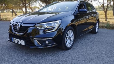 Renault Mégane • 2018 • 142,500 km