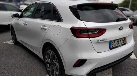 Kia Cee`d • 2019 • 1,598 km