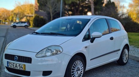 Fiat Punto • 2007 • 299,999 km