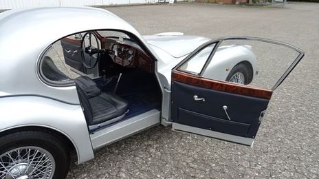 Jaguar XK • 1951 • 3,993 km