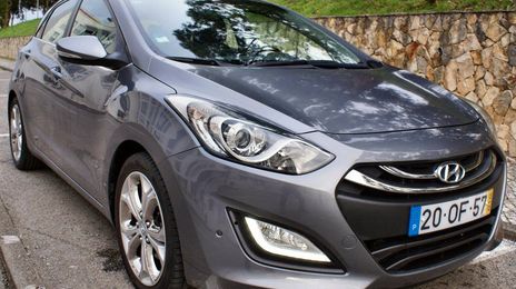 Hyundai i30 • 2013 • 93,000 km