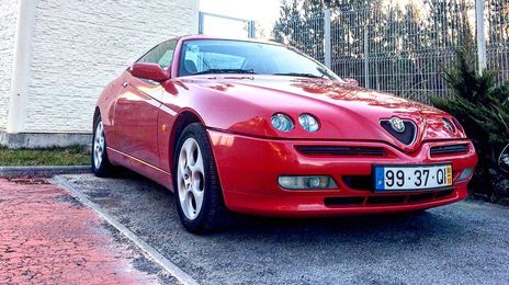 Alfa Romeo GTV • 2000 • 230,000 km