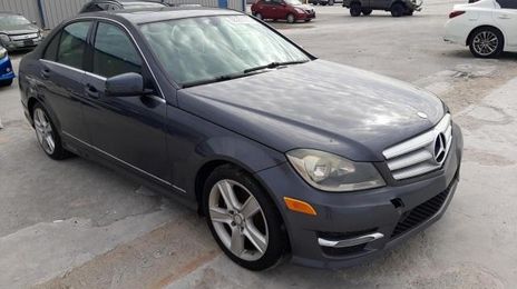 Mercedes-Benz C-Class • 2013 • 9 km