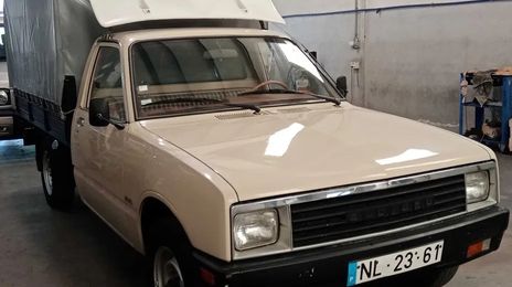 Isuzu Pickup • 1983 • 31,000 km