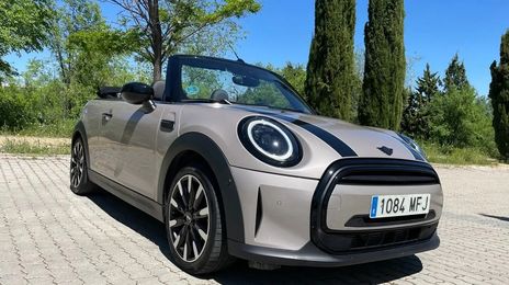 MINI Cooper Cabrio • 2023 • 58,000 km
