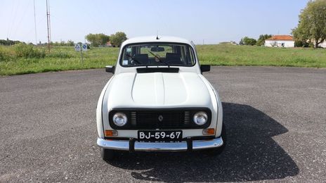 Renault Thalia • 1984 • 157,000 km