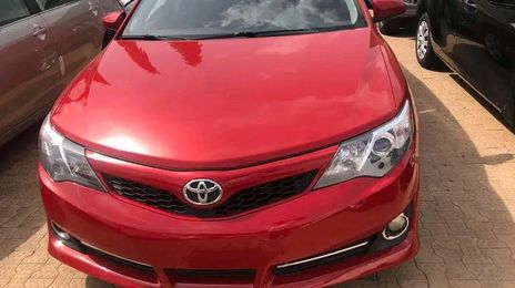 Toyota Camry • 2016 • 50,000 km