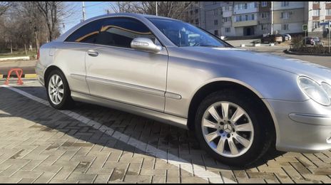 Mercedes-Benz CLK-Class • 2004 • 335,000 km
