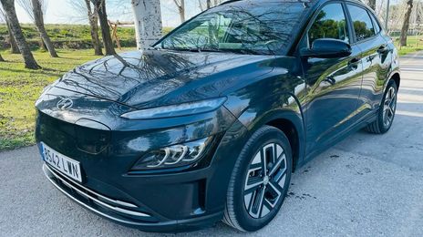 Hyundai Kona • 2022 • 37,200 km