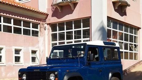 Land Rover Defender • 1999 • 189,999 km