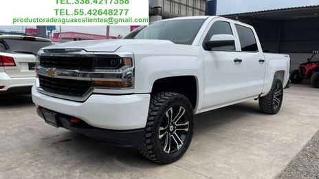 Chevrolet Silverado • 2018 • 34,000 km