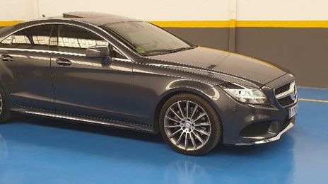 Mercedes-Benz CLS • 2015 • 165,000 km