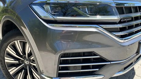 Volkswagen Touareg • 2021 • 78,000 km