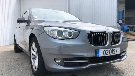 BMW 520D • 2009 • 200,000 km