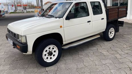 Nissan Pickup • 1995 • 250,000 km