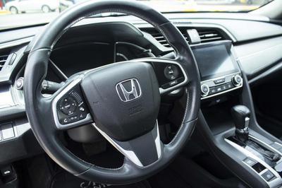 Honda Civic • 2016 • 48,000 km