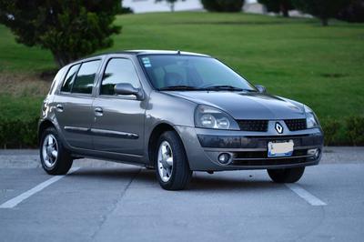 Renault Clio • 2003 • 137,000 km