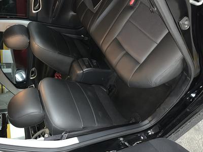 Nissan  • 2018 • 20,000 km