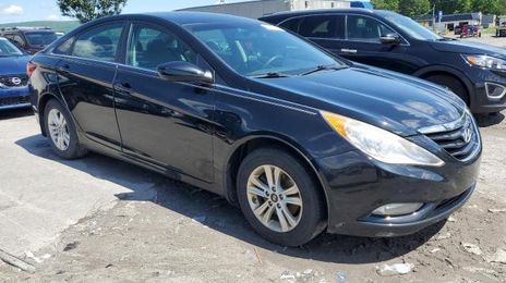 Hyundai Sonata • 2012 • 10,000 mi