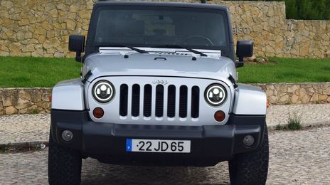 Jeep Wrangler • 2010 • 98,000 km