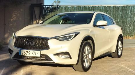 Infiniti Q • 2019 • 45,372 km