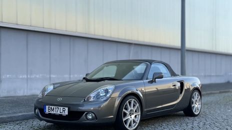 Toyota MR2 • 2005 • 87,000 km
