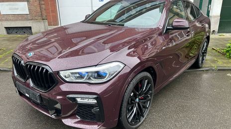 BMW X6 • 2021 • 110,000 km